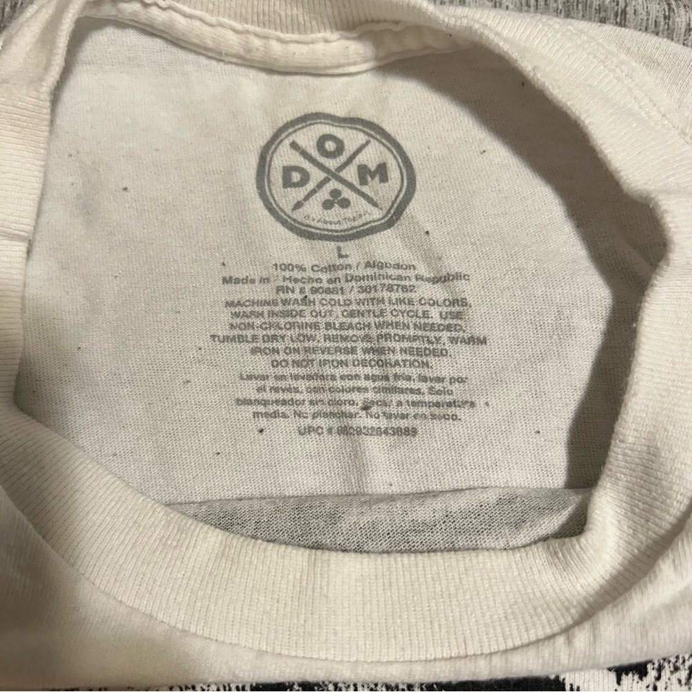 DOM Tiger Graphic Tee Size Large - Picture 3 of 6